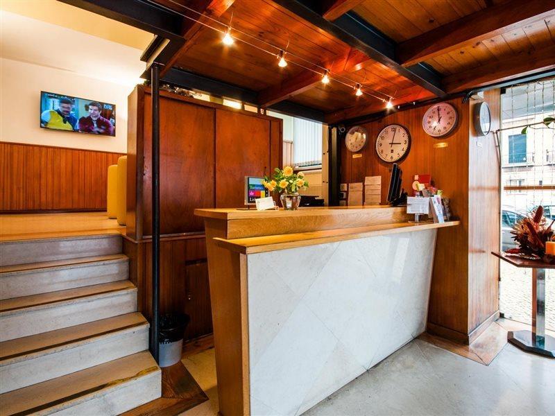Residencial Do Areeiro Hotel Lisbon Bagian luar foto